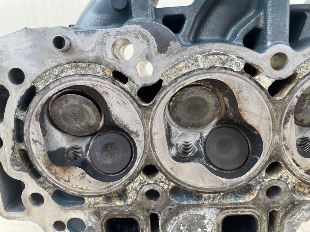 96-2004 Yamaha 50HP 4 Stroke Outboard Cylinder Head 64J-W009A-01-1S