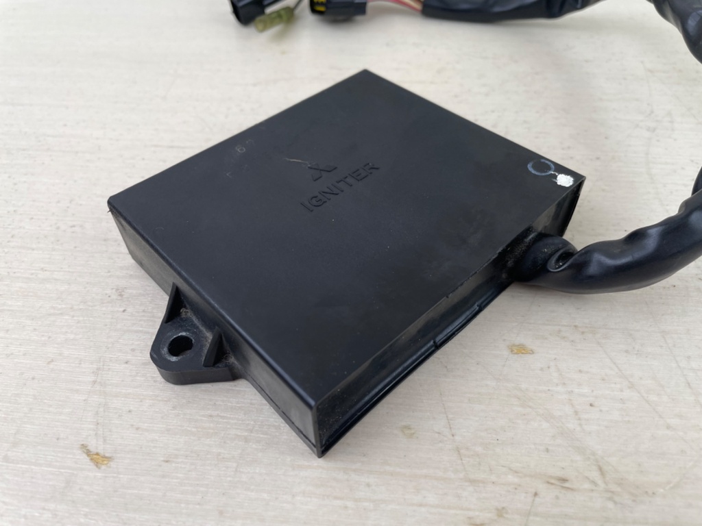 62Y-85540-02-00 Yamaha 1995-2000 4 Stroke Outboard CDI C.D.I Unit Assembly 50HP