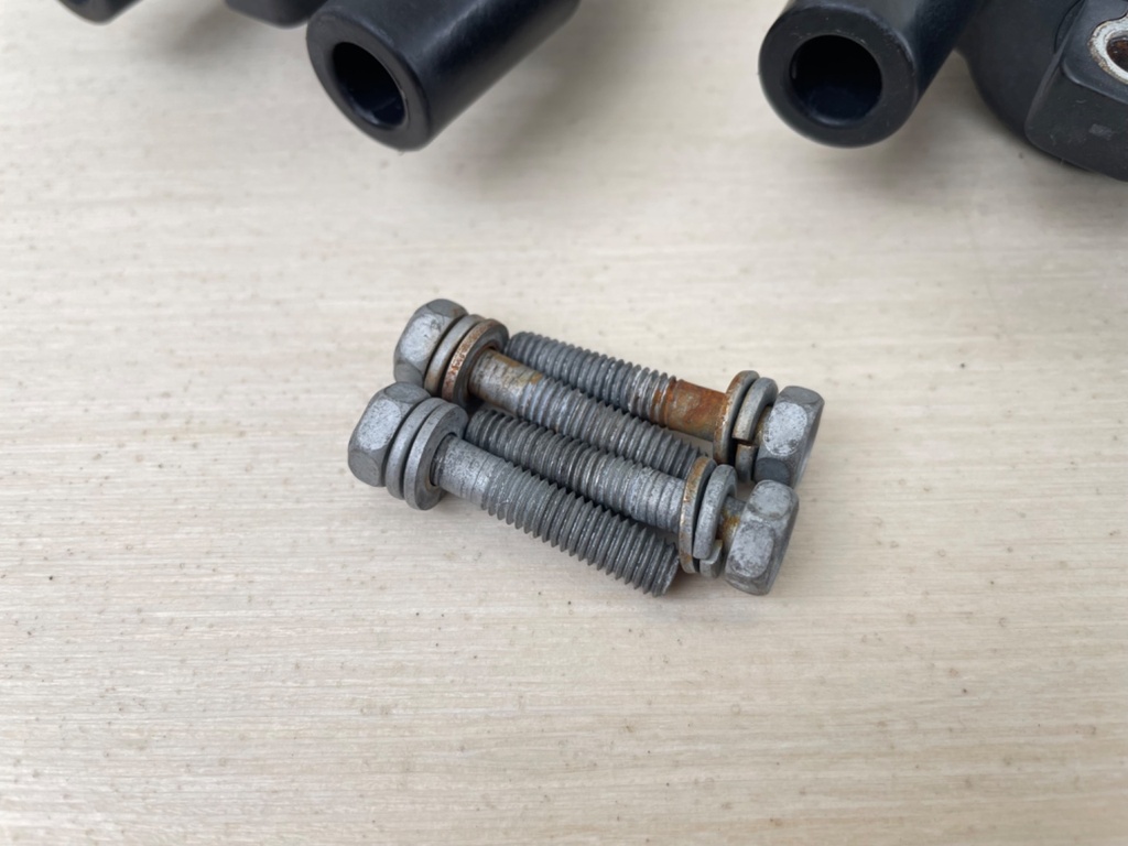 2006 Yamaha 50HP 4 Stroke Outboard Ignition Coil Set W/ Wires 63P-82310-01-00