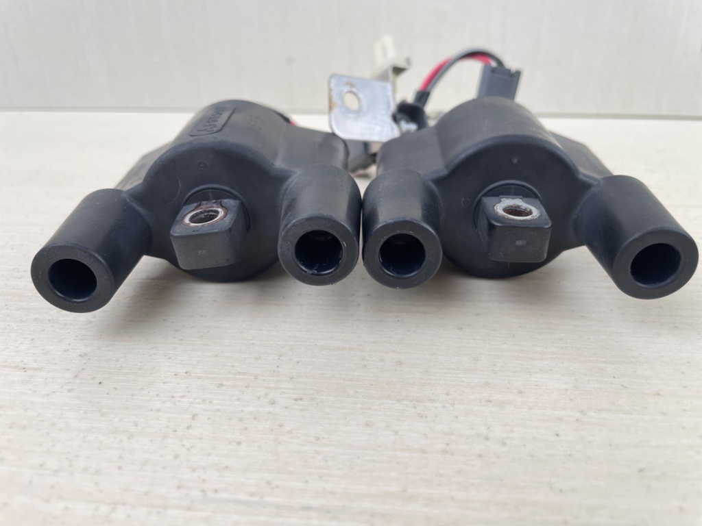 2006 Yamaha 50HP 4 Stroke Outboard Ignition Coil Set W/ Wires 63P-82310-01-00