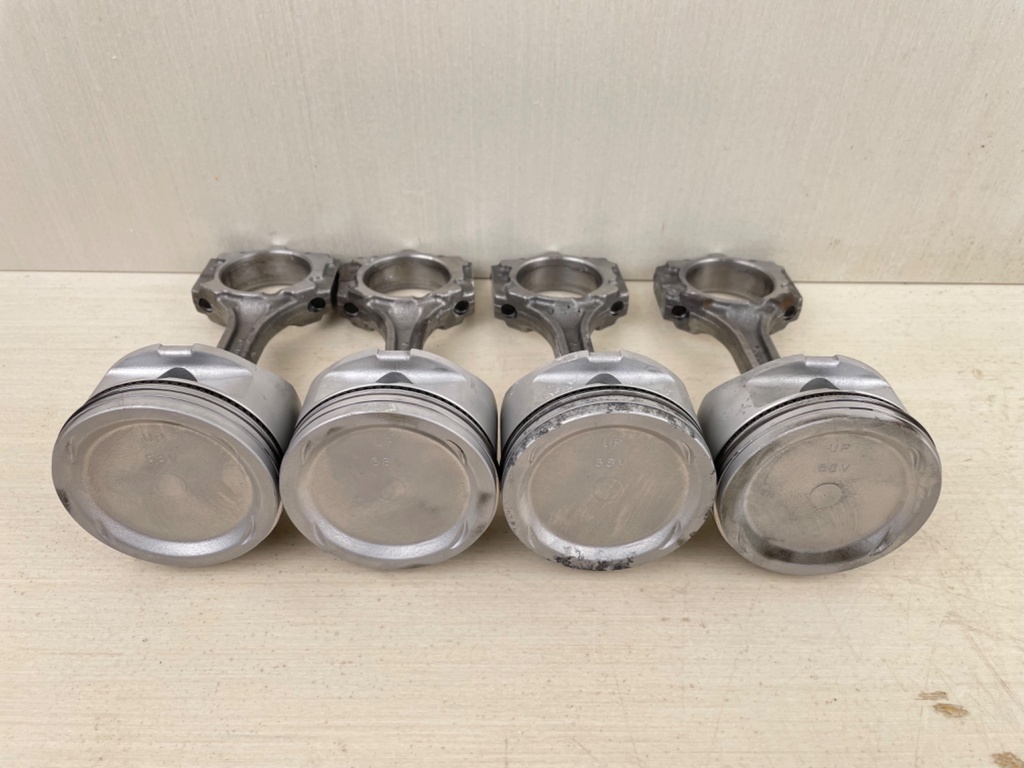 2003 Yamaha 115HP 4 Stroke Outboard Engine Piston Set Assembly 68V-W1164-02-00