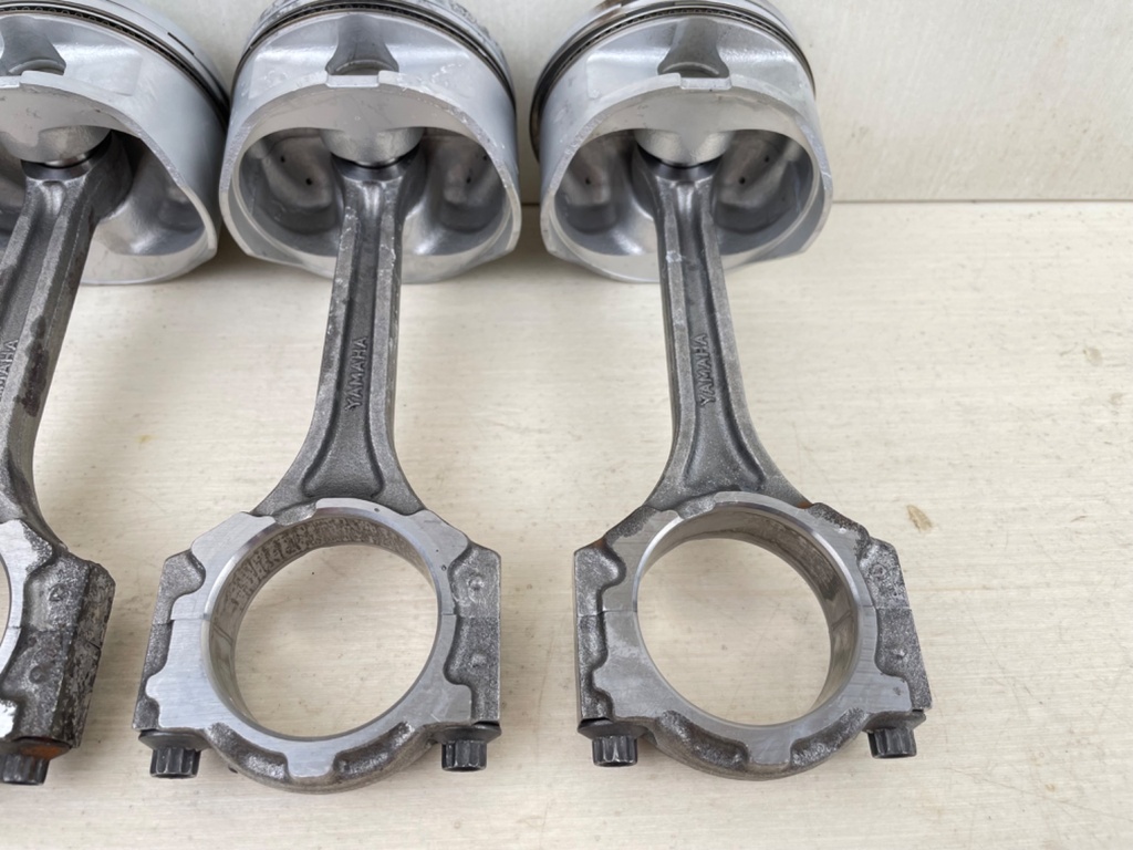 2003 Yamaha 115HP 4 Stroke Outboard Engine Piston Set Assembly 68V-W1164-02-00