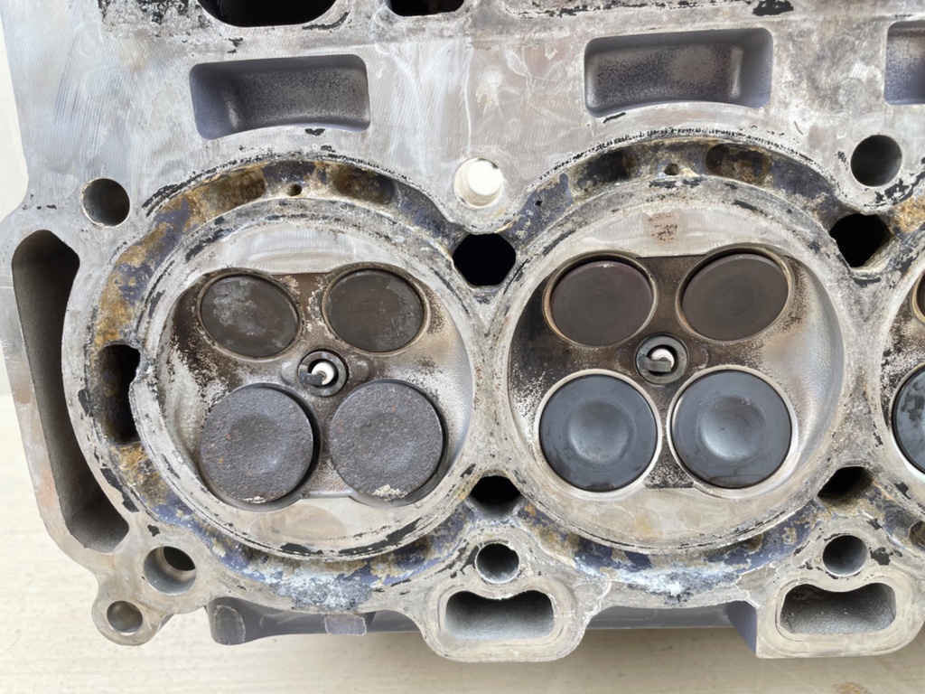 2000-2011 Yamaha 115HP 4 Stroke Outboard Cylinder Head 68V-W009A-01-1S