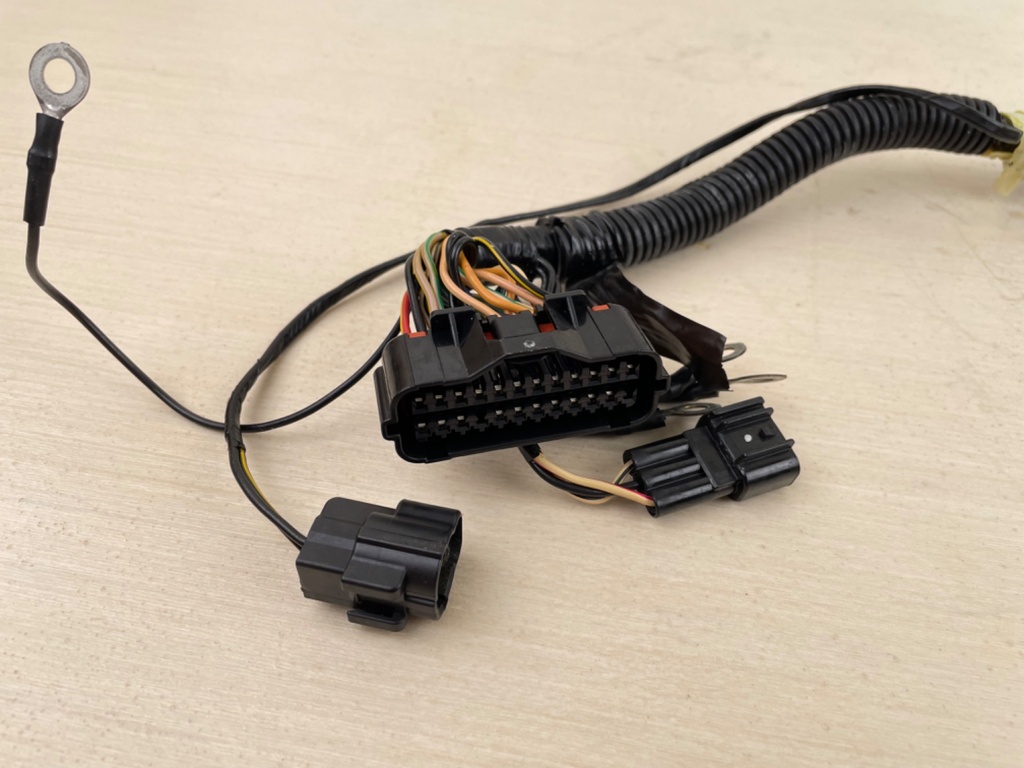 2003 Yamaha 115HP 4 Stroke Engine Wiring Harness 1 & 2 68V-82590-20-00