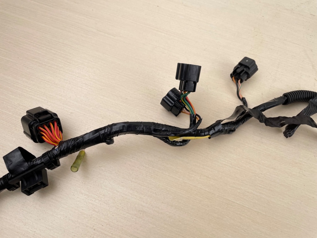 2003 Yamaha 115HP 4 Stroke Engine Wiring Harness 1 & 2 68V-82590-20-00