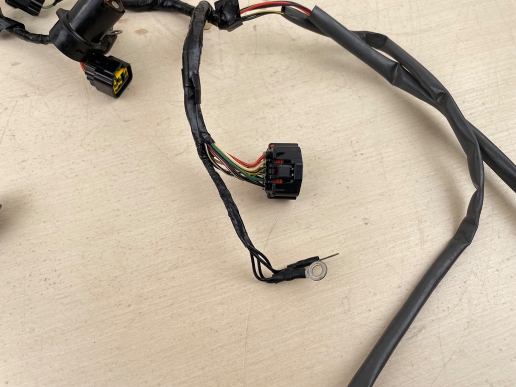 2003 Yamaha 115HP 4 Stroke Engine Wiring Harness 1 & 2 68V-82590-20-00