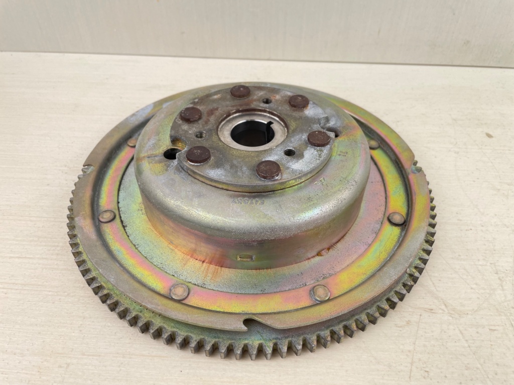 2000-2014 Yamaha 115HP 4 Stroke Outboard Rotor Flywheel 68V-81450-00-00