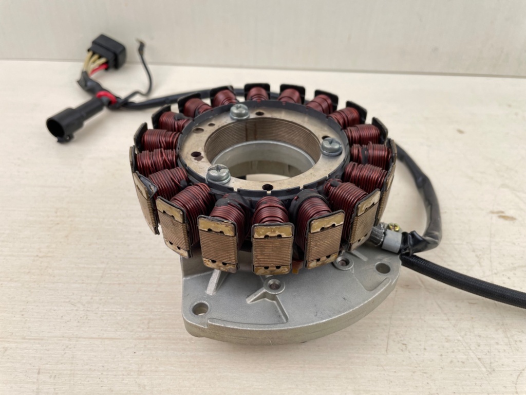 Yamaha 115HP 4 Stroke Outboard Stator Base Coil Pulser Assembly 68V-81460-00-00