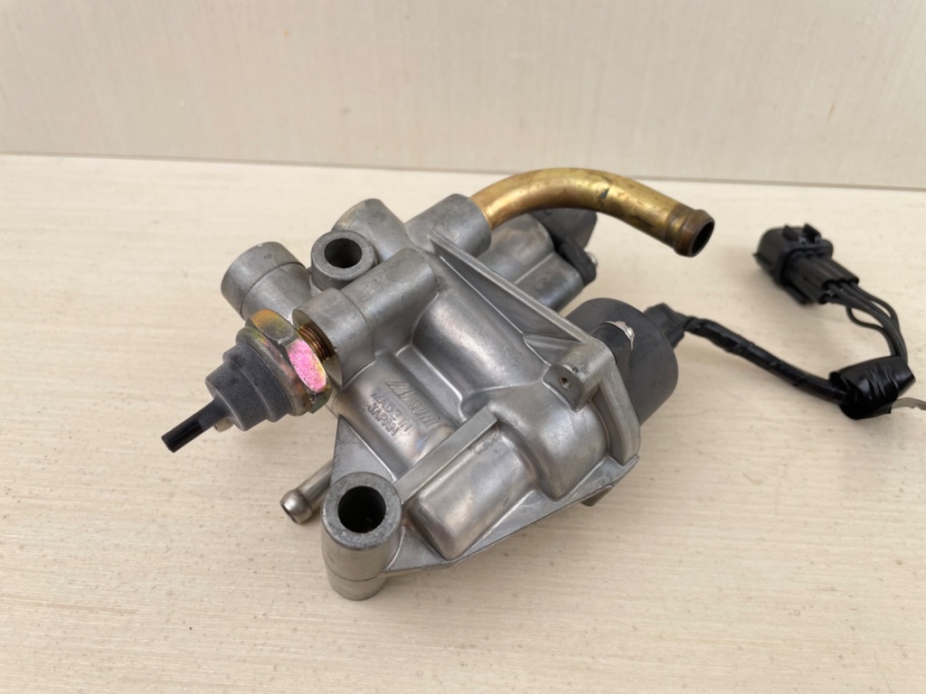 2003 Yamaha 115HP 4 Stroke Outboard Control Valve Assembly 68V-13105-00-00