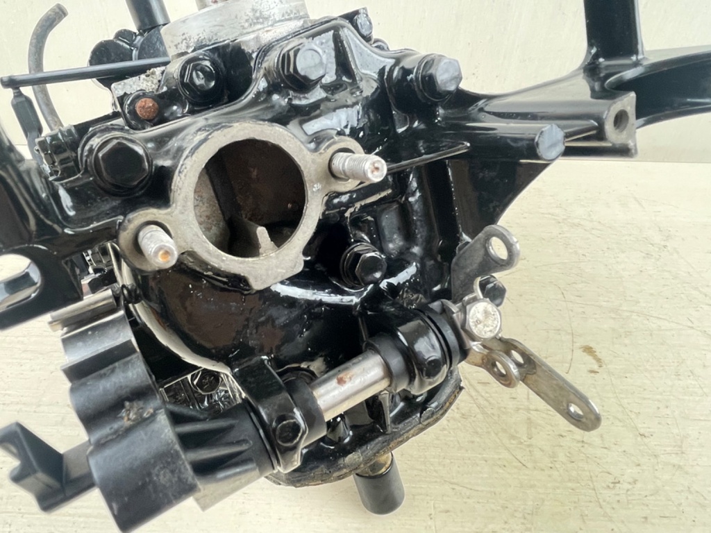 1998 Johnson 9.9 15 HP 2 Stroke Outboard Powerhead Crankcase Assembly