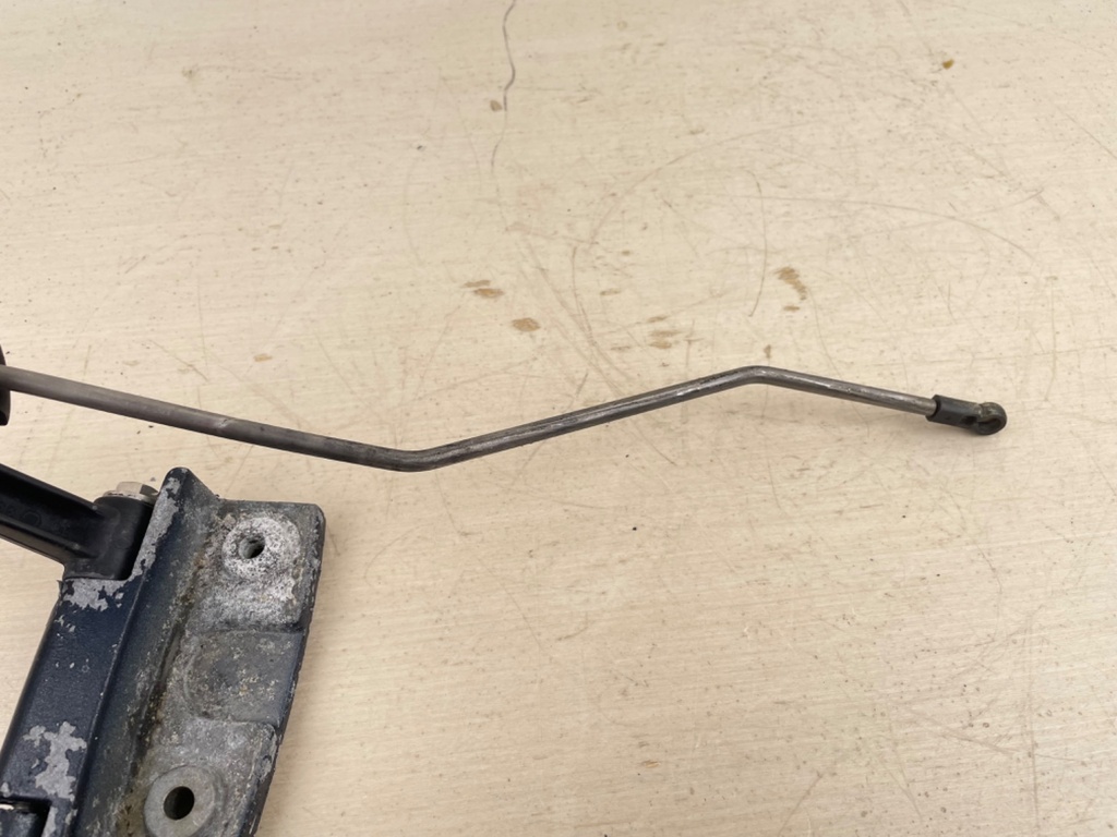 1990 Evinrude Johnson 30HP 2 Stroke Outboard Tiller Handle Setup 0434094