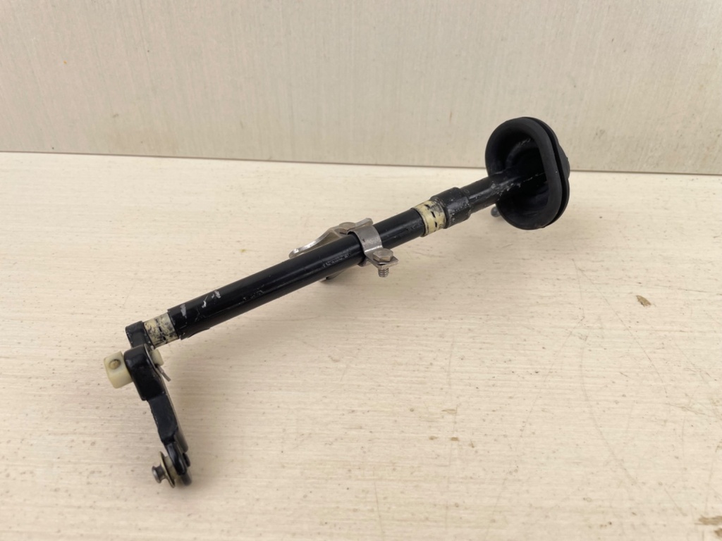 Evinrude Johnson OMC Throttle Lever & Pin Assembly 0438075 