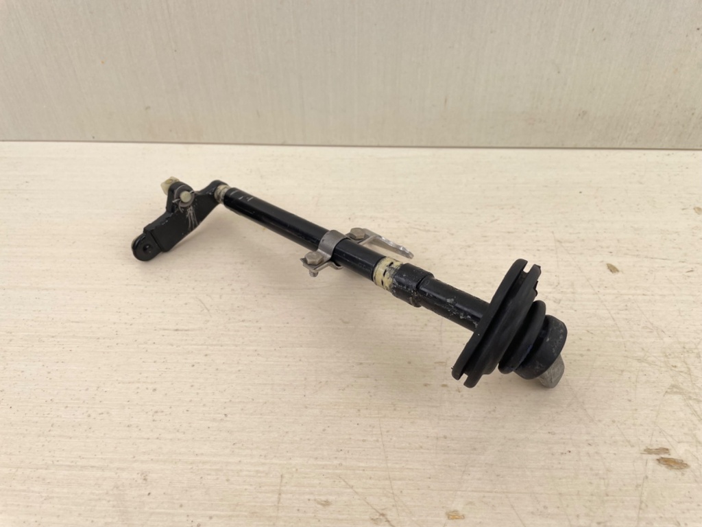 Evinrude Johnson OMC Throttle Lever & Pin Assembly 0438075 