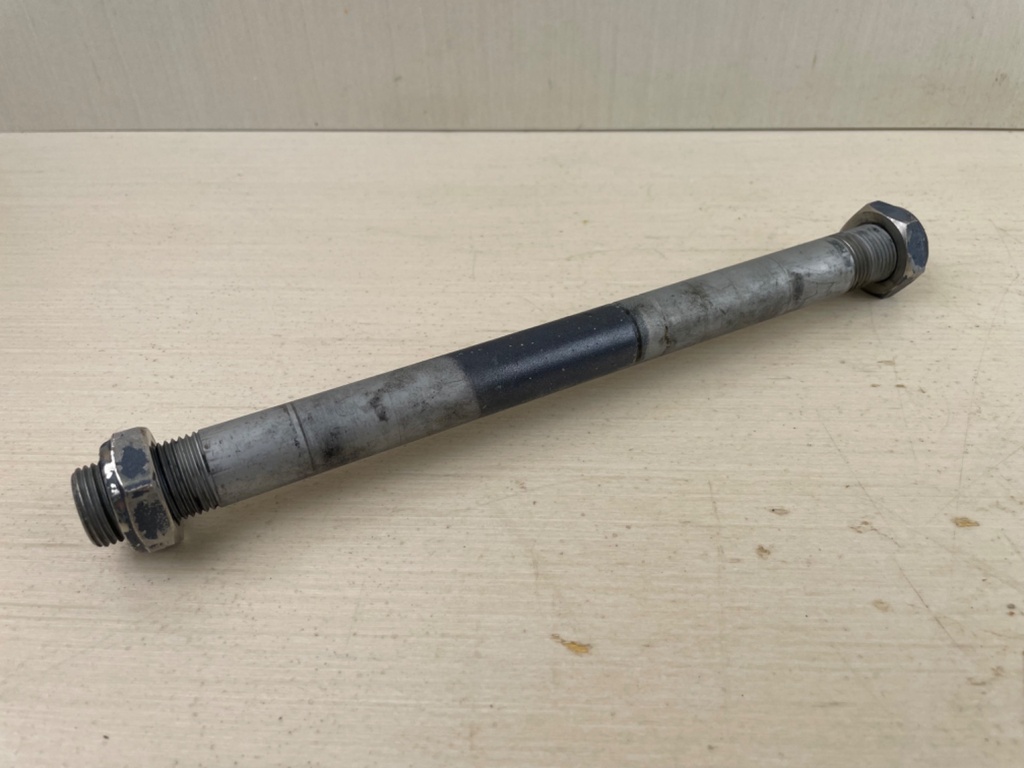 1999 Yamaha 40HP 2 Stroke Outboard Bolt Clamp Bracket Tilt Tube 63D-43131-01-00