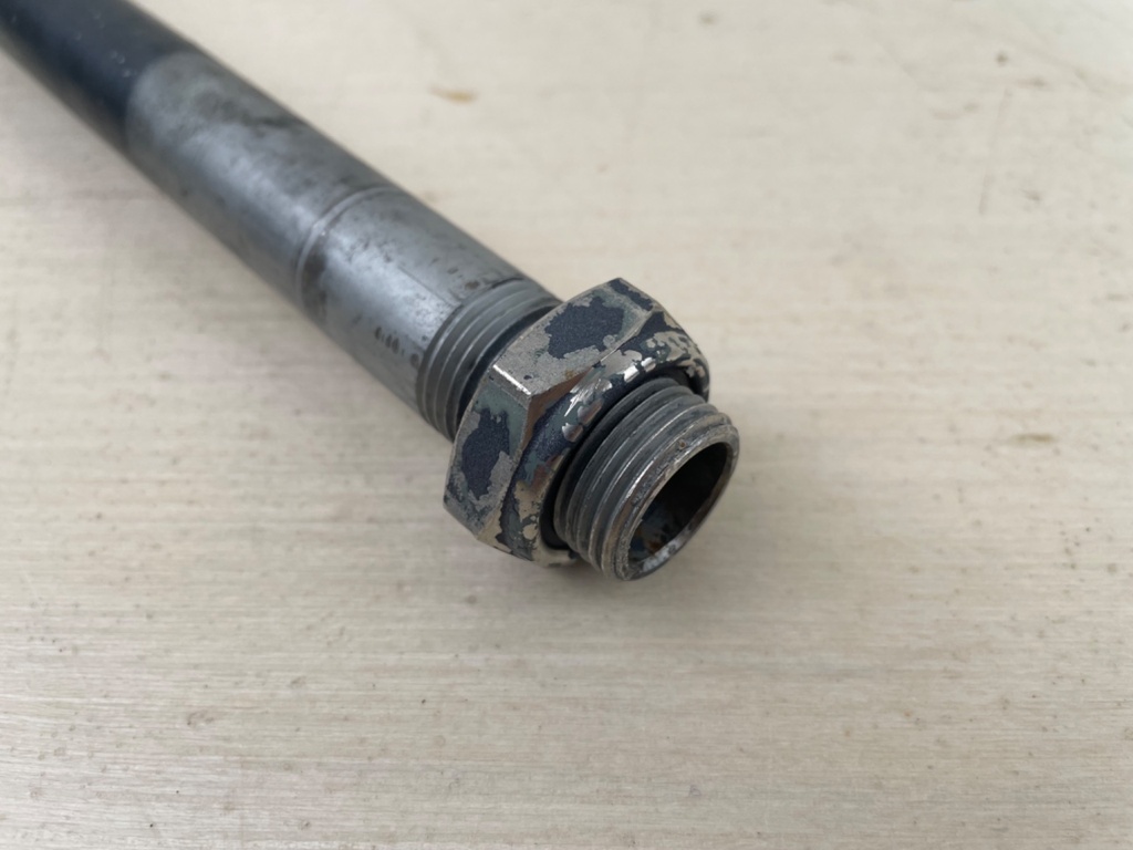 1999 Yamaha 40HP 2 Stroke Outboard Bolt Clamp Bracket Tilt Tube 63D-43131-01-00