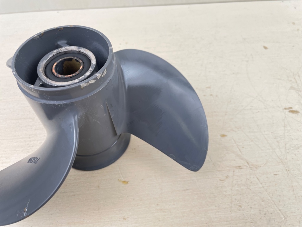 Propeller 9 1/4 x 12 for Honda Outboard 25 hp 30 HP Pitch 12 10 spline