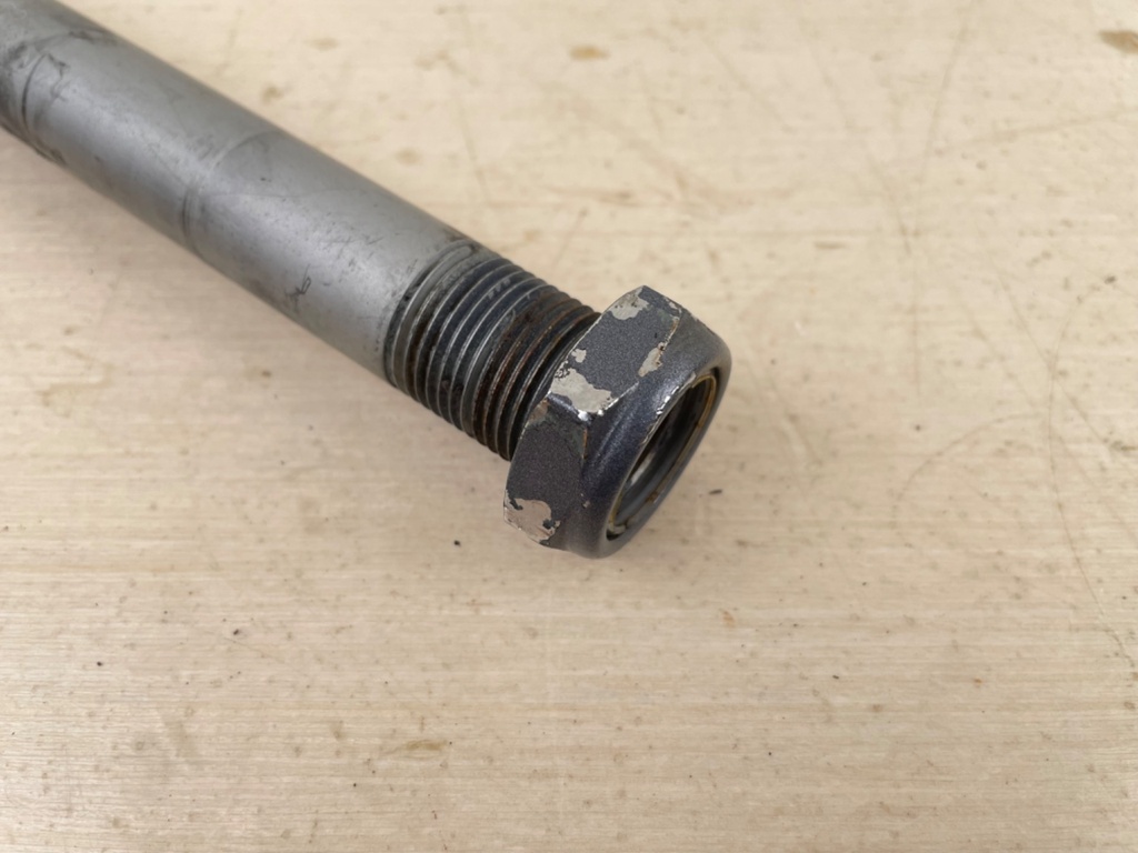 Yamaha 90HP 2 Stroke Outboard Tilt Tube Assembly Clamp Bracket Bolt 688-43131-03-00