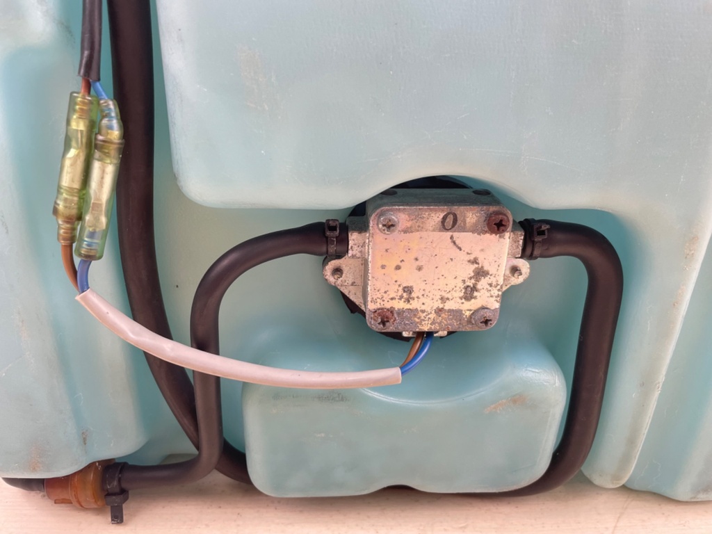 Yamaha Outboard 2 Stroke Remote Sub Oil Tank With Pump & Sensor 10.5L