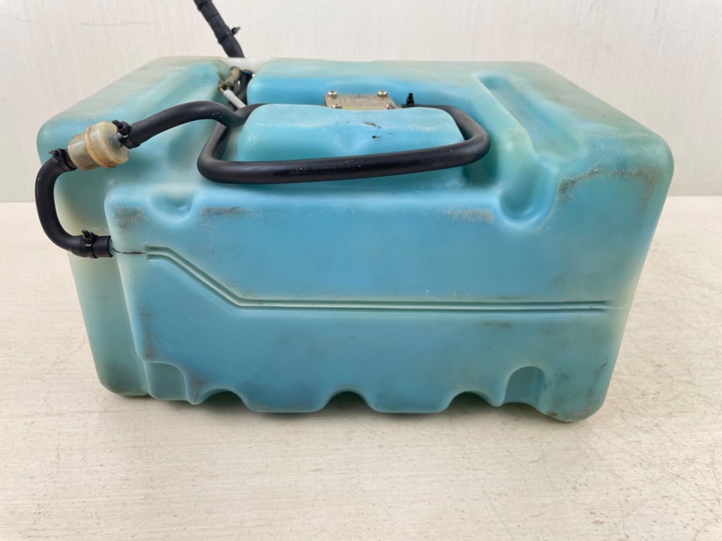 Yamaha Outboard 2 Stroke 10.5L Remote Sub Oil Tank With Pump & Sensor