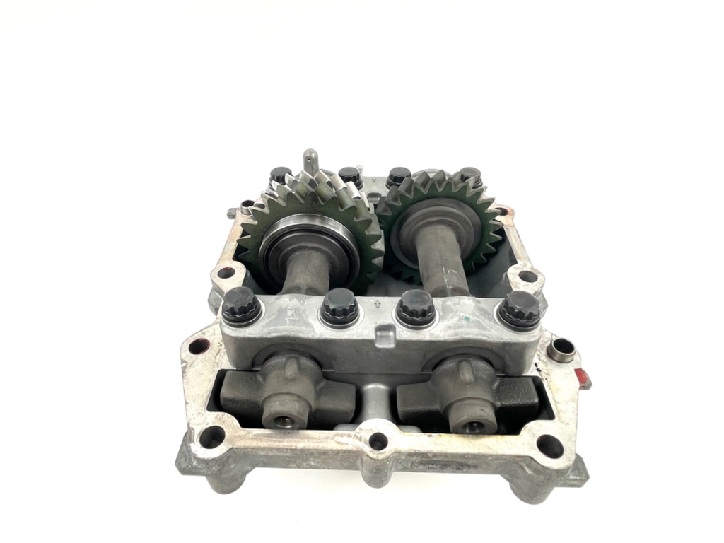 2006 Yamaha 150 HP 4 Stroke Outboard Balancer Assembly 63P-11500-02-00 OEM