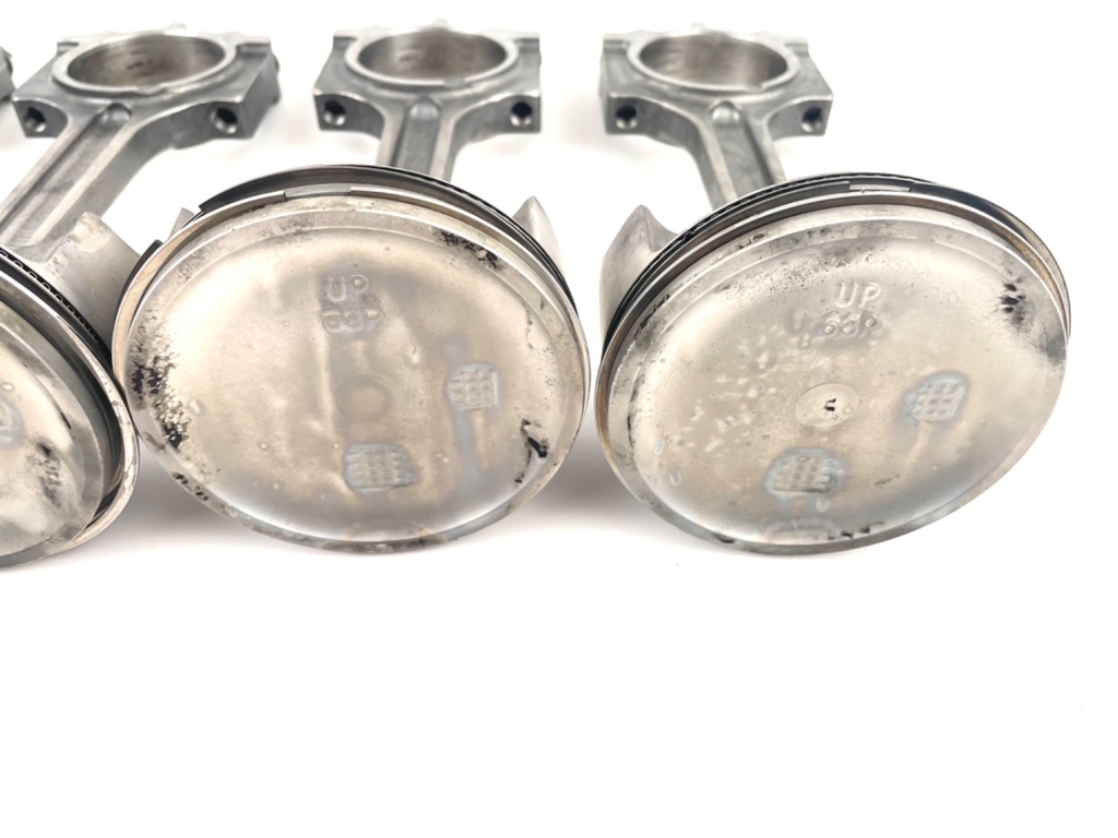 2006 Yamaha 150HP 4 Stroke Outboard Piston & Connecting Rod Set 63P-W1164-01-00