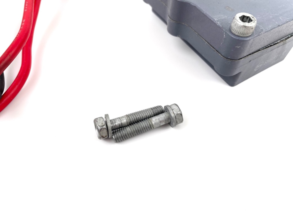 2003 Yamaha 200 HP2 Stroke HPDI Rectifier & Regulator 68F-81960-01-00 OEM