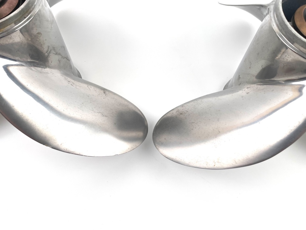 Yamaha 15 1/4" x 19P Stainless Steel Propeller Prop Set Pair 3 Blade