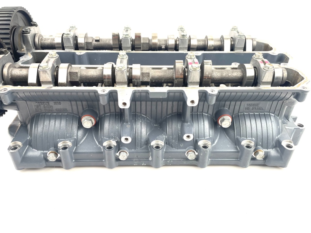 04-07 Yamaha 150HP 4 Stroke Outboard Cylinder Head Complete 63P-W009A-02-9S