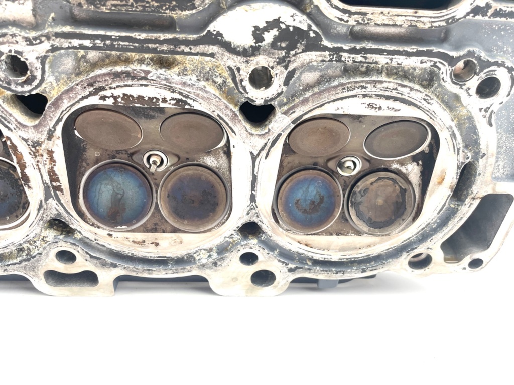 04-07 Yamaha 150HP 4 Stroke Outboard Cylinder Head Complete 63P-W009A-02-9S