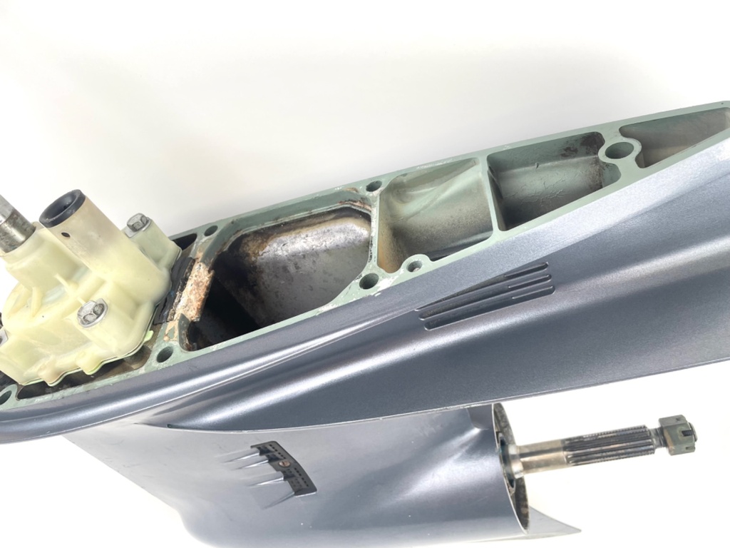 Yamaha 150 175 200 HP 2 Stroke Outboard 25" XL Lower Unit Gear Case Counter
