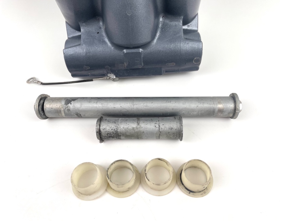 Yamaha 150HP Outboard Engine Power Trim & Tilt Unit Assembly - Tested