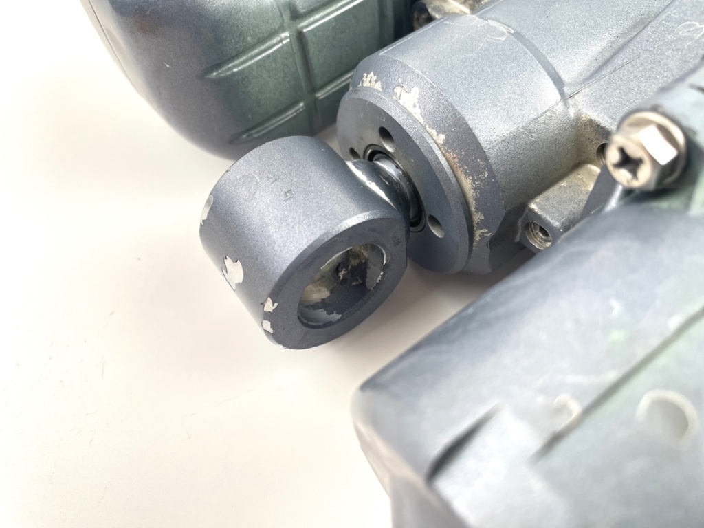 Yamaha 150HP Outboard Engine Power Trim & Tilt Unit Assembly - Tested