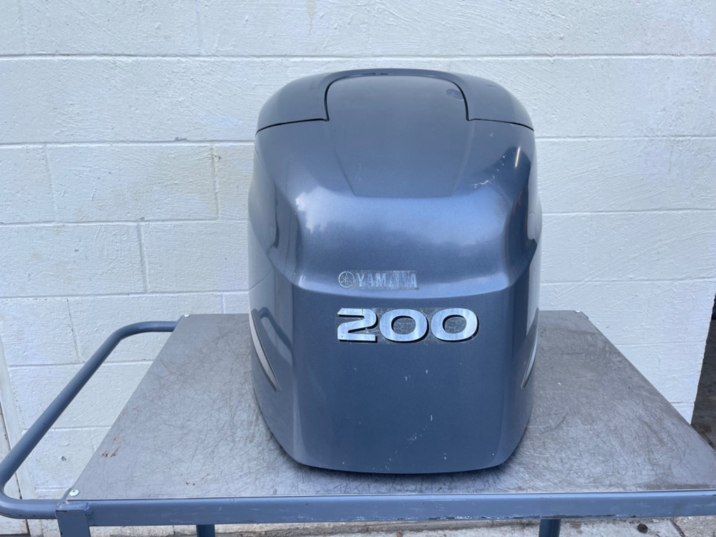 2003 Yamaha 200 HP HPDI Outboard Top Cowling Cover Hood Lid 68F-42610-50-4D