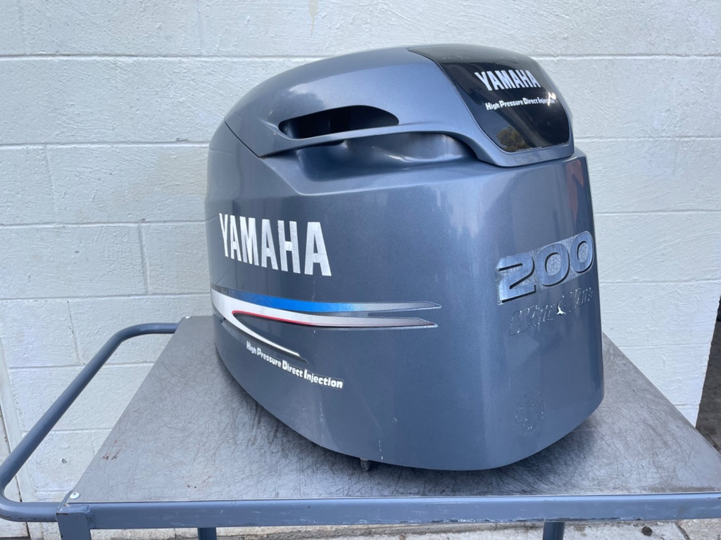 2003 Yamaha 200 HP HPDI Outboard Top Cowling Cover Hood Lid 68F-42610-50-4D