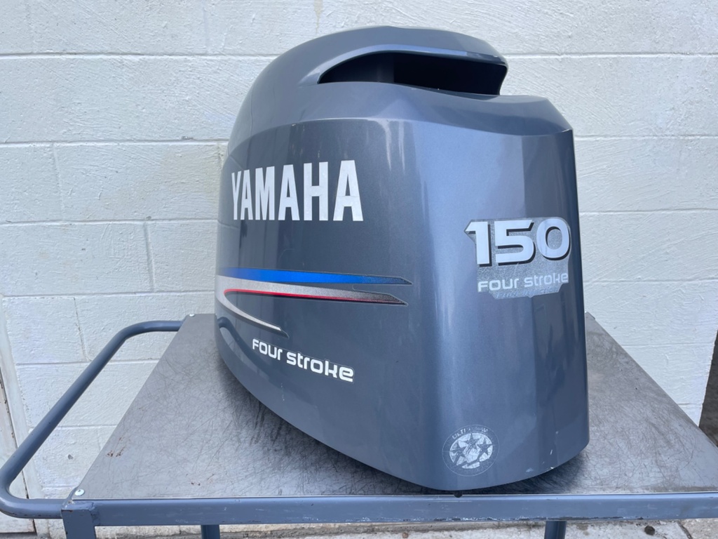 2006 Yamaha 150 HP 4 Stroke Outboard Top Cowling 63P-42610-01-8D OEM