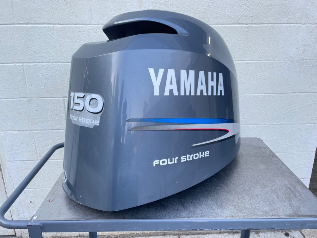 2006 Yamaha 150 HP 4 Stroke Outboard Top Cowling 63P-42610-01-8D OEM