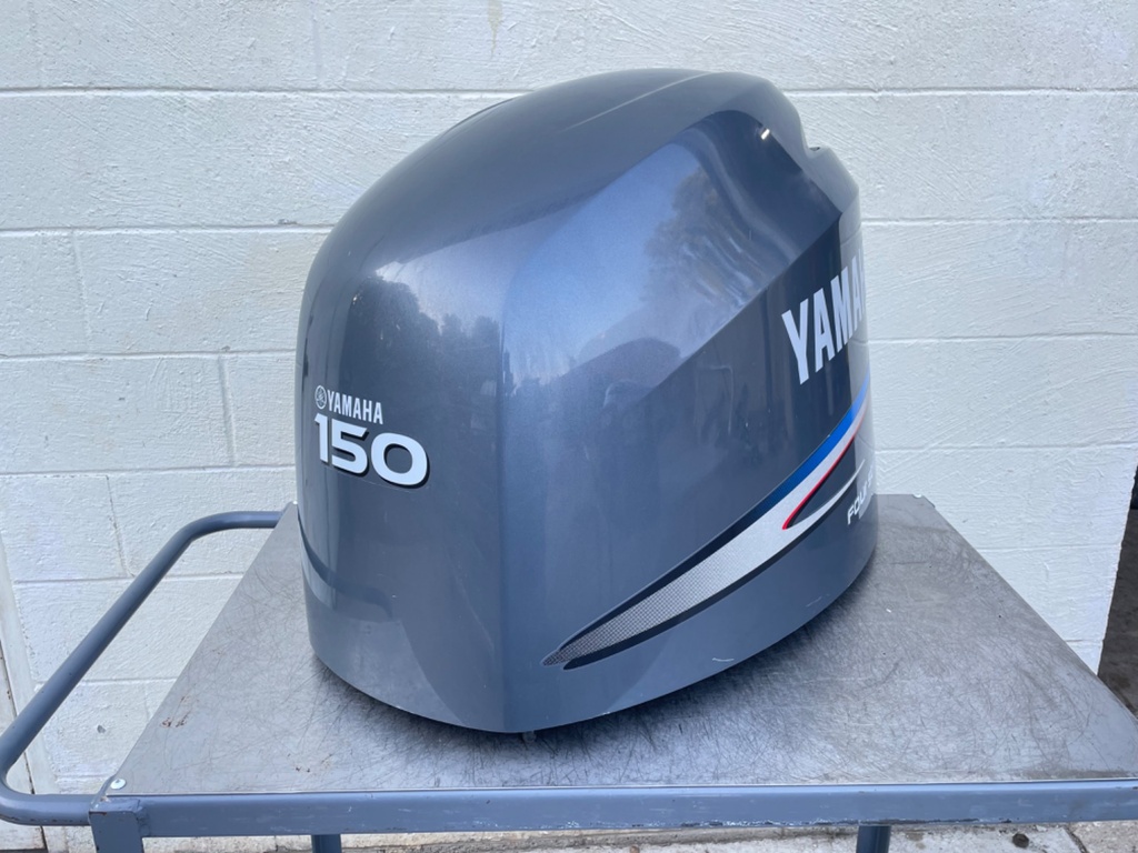 Yamaha F150 150HP 4 Stroke Outboard Top Cover Cowling Hood 2004-2011