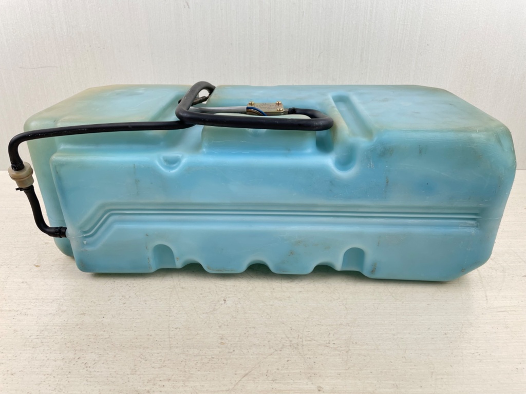 Yamaha Outboard 2 Stroke 18L Tank Reservoir & Pump 6E5-21733-30-00