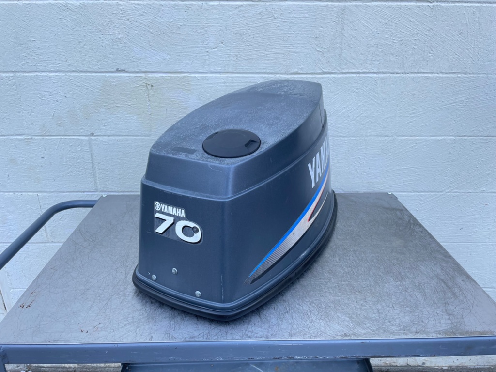 2000-2008 Yamaha 70HP 2 Stroke Outboard Top Cover Cowling Hood