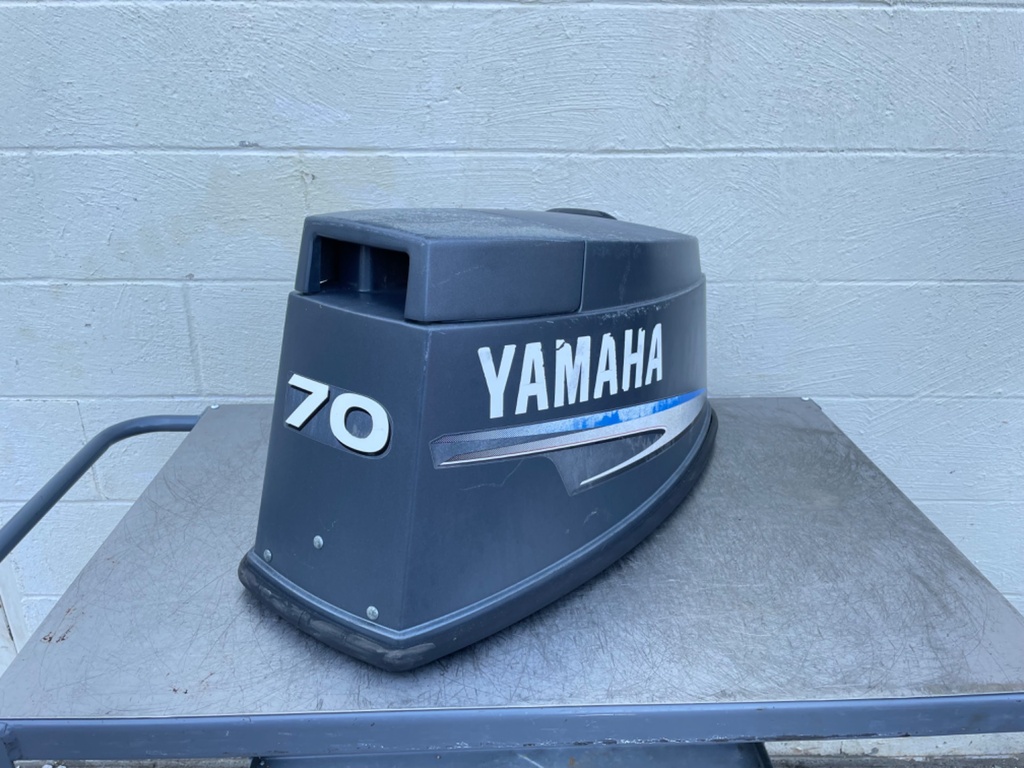 2000-2008 Yamaha 70HP 2 Stroke Outboard Top Cover Cowling Hood