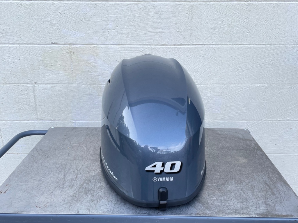 2014-2018 Yamaha 40HP 4 Stroke Outboard Top Cover Cowling 6BG-4261A-02-00