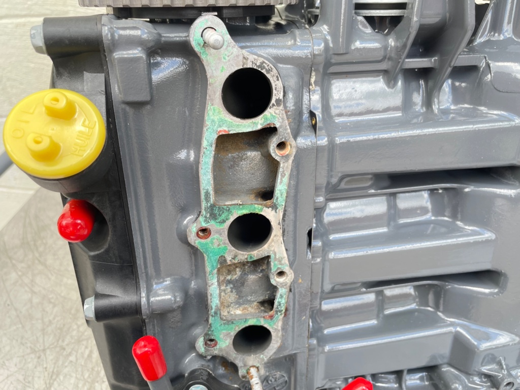 2007 Honda 25HP 4 Stroke Outboard Powerhead Crankcase Assembly 12200-ZW2-416ZA