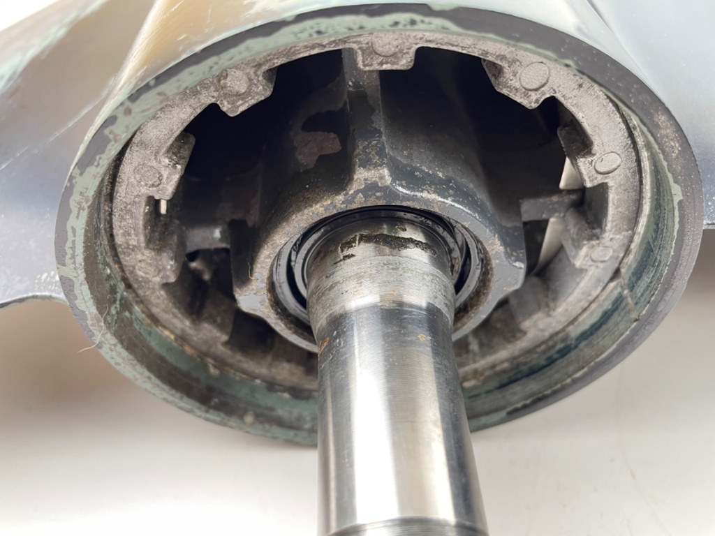 Yamaha 150 175 200 HP 2 Stroke Vmax Pro 20" Lower Unit Gear Case - Resealed