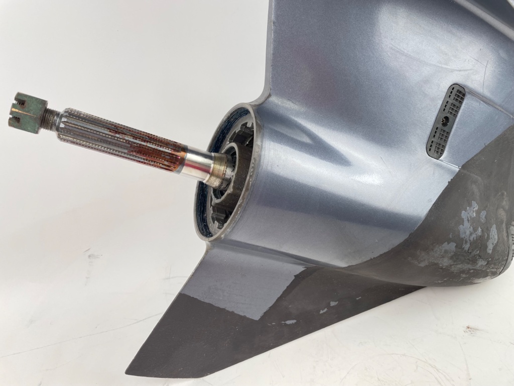 Yamaha F350 350HP Outboard 25" XL Lower Unit Gear Case LH Counter Rotation