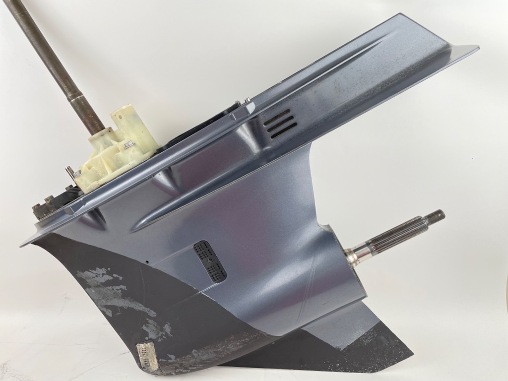 Yamaha F350 350HP Outboard 25" XL Lower Unit Gear Case RH Right Hand Rotation