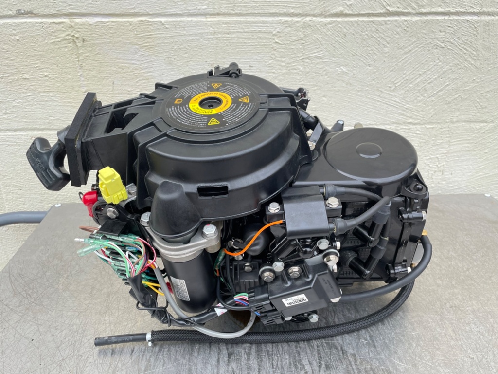 2021 Mercury 9.9 HP 4 Stroke Outboard Pro Kicker Powerhead Like New