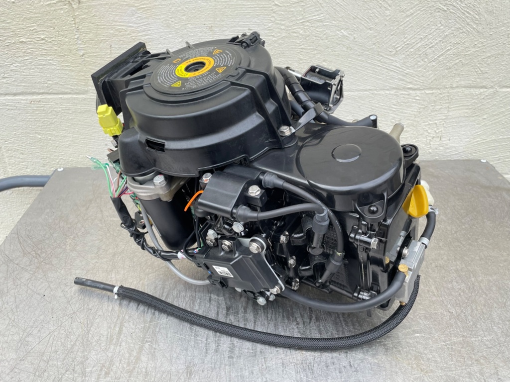 2021 Mercury 9.9 HP 4 Stroke Outboard Pro Kicker Powerhead Like New