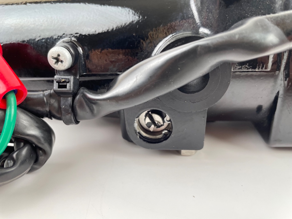 2021 Mercury 9.9 HP 4 Stroke Outboard Power Trim Tilt Unit 896298T01 Like New