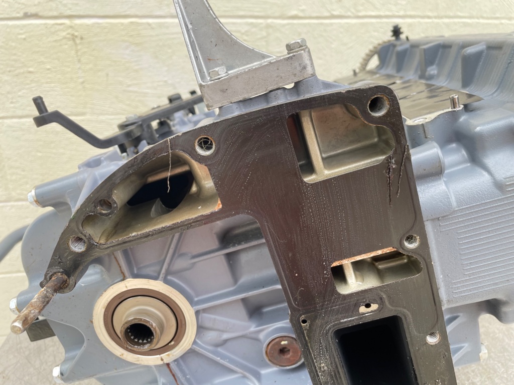 2006 Yamaha 115 HP 4 Stroke Outboard Powerhead 68V-W009B-07-1S OEM