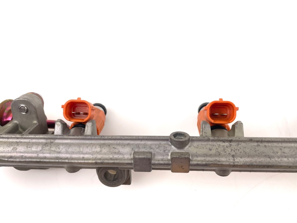 2007 Yamaha 115HP 4 Stroke Outboard Fuel Injector Set W/ Pipe 68V-13160-00-00